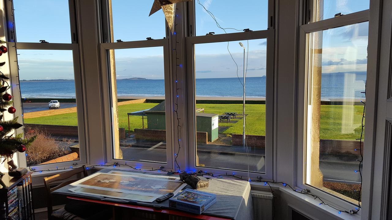 Forth Bay Guest House Leven  Exterior photo